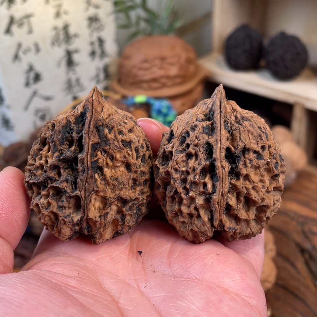 文玩核桃把件刺猬40