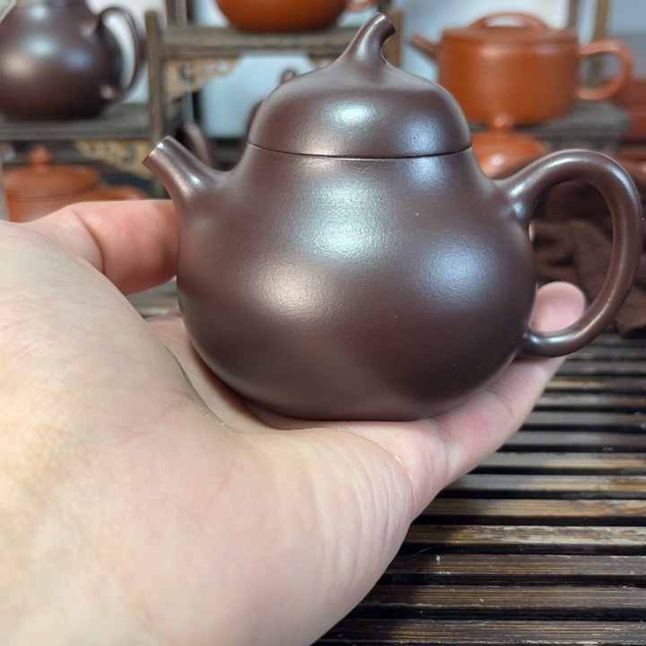 茶壶紫砂原矿紫砂手工制作