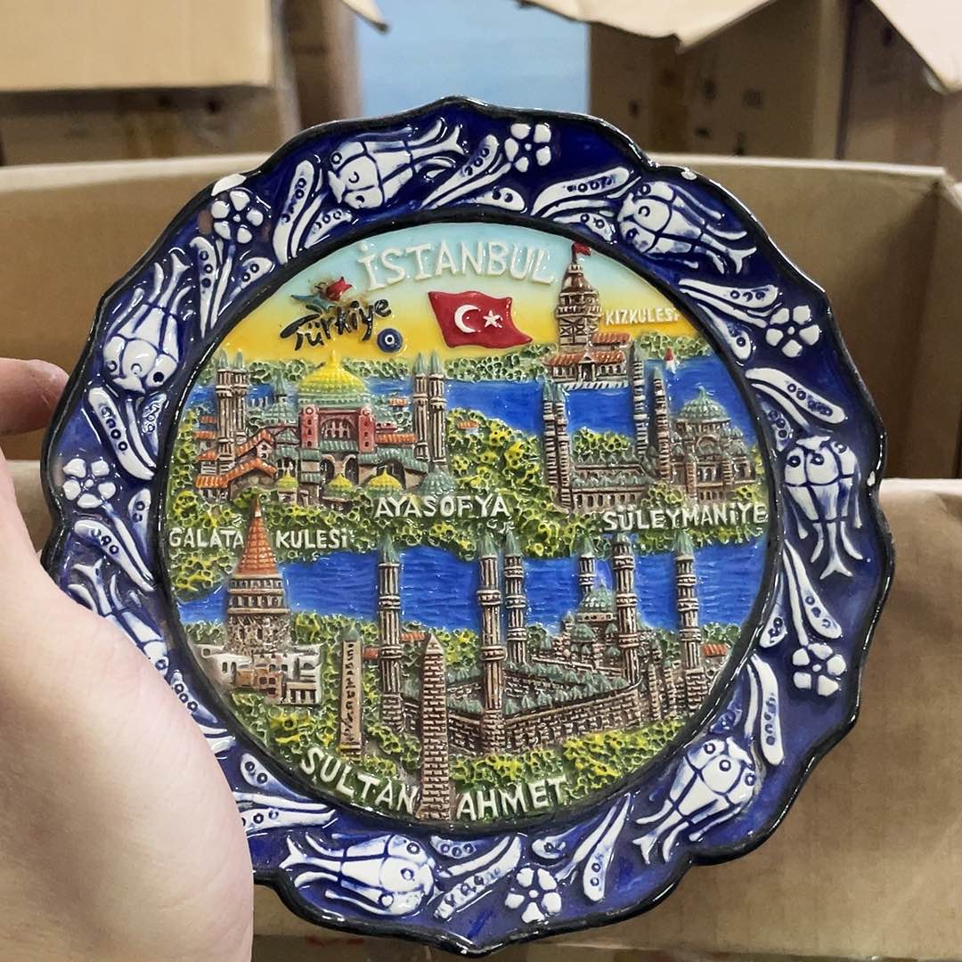 摆件 磕碰。封釉。