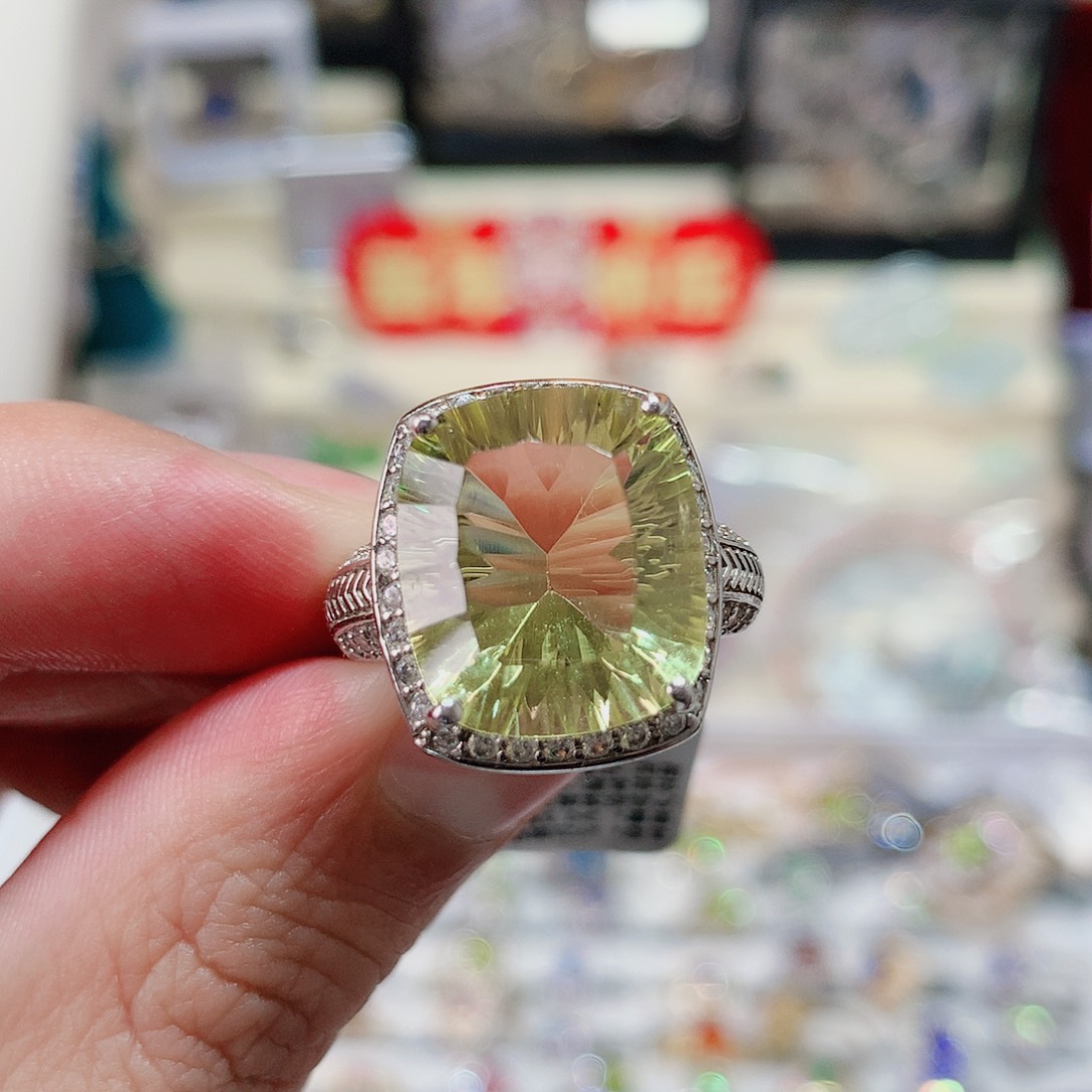 水晶戒指戒指银S925镶嵌