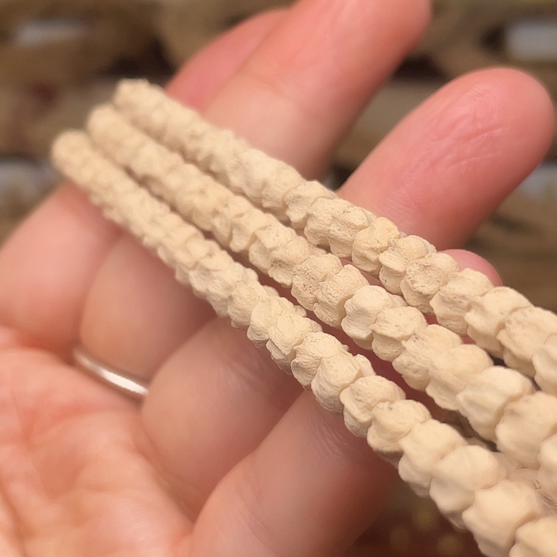 柏香籽/百香籽吊坠