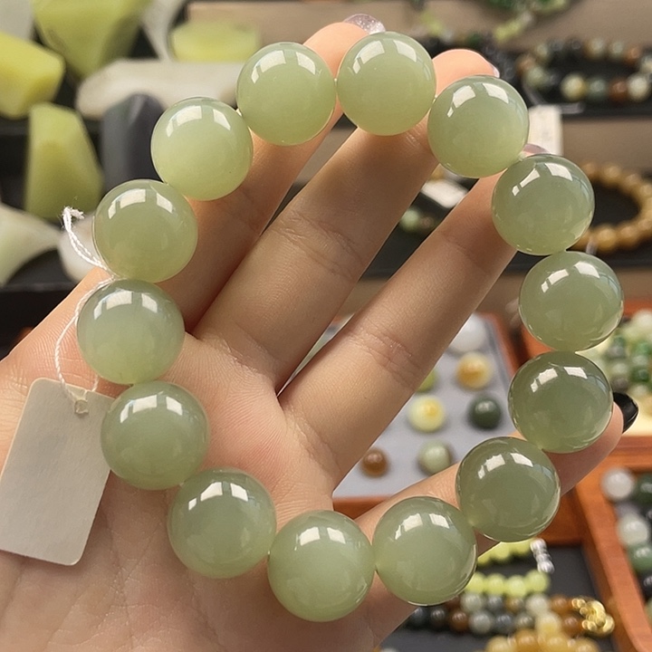 和田玉（糖玉）未镶嵌手链