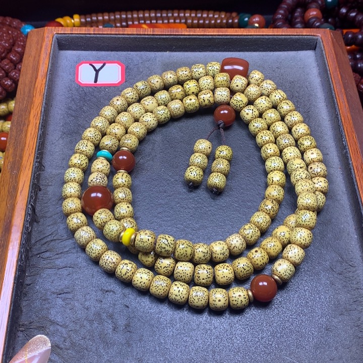 星月菩提吊坠菩提