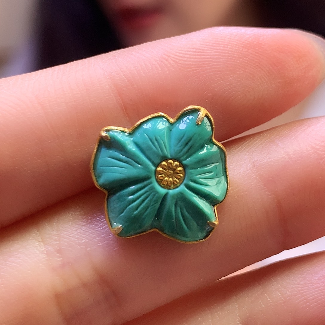 绿松石18K金镶嵌卡子