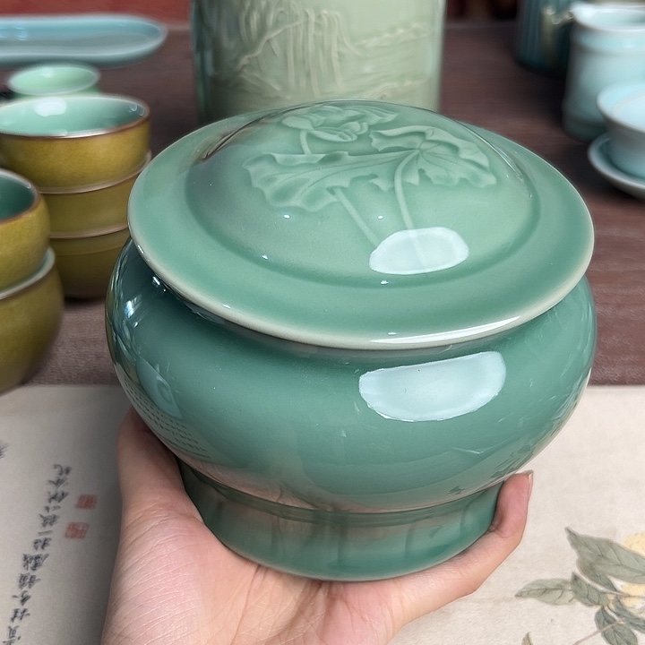 龙泉云间青瓷小米茶器