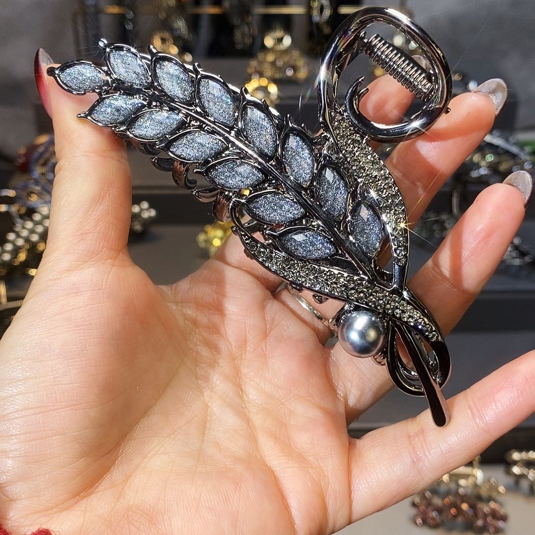 合成立方氧化锆铁合金