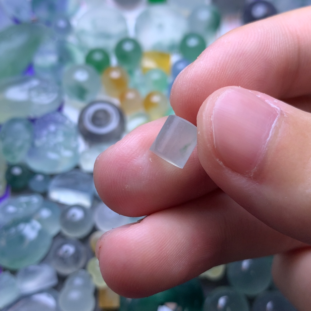 定制翡翠未镶嵌珠子