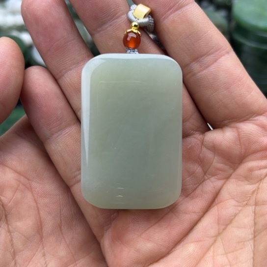 和田玉未镶嵌珠宝半成品