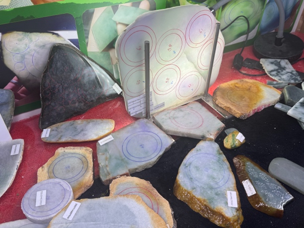 语娅珠宝高定 天然翡翠碎料片料 直播间拍品链接