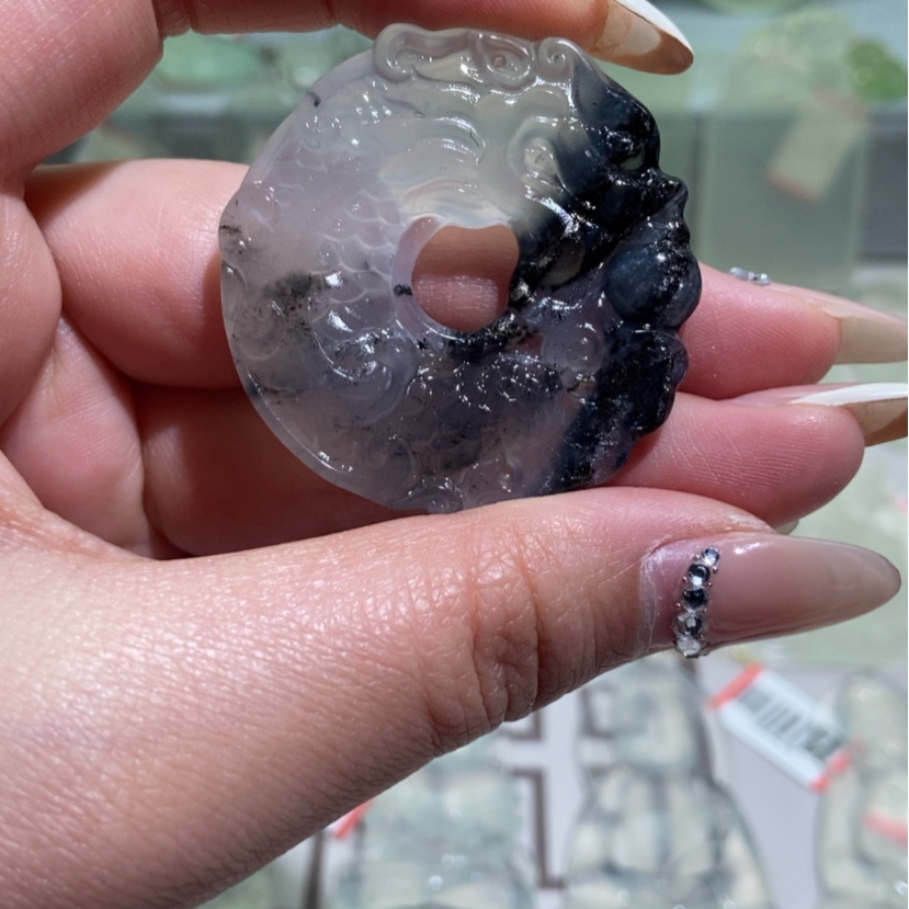 【闪购商品】蛇纹石玉颈饰合金