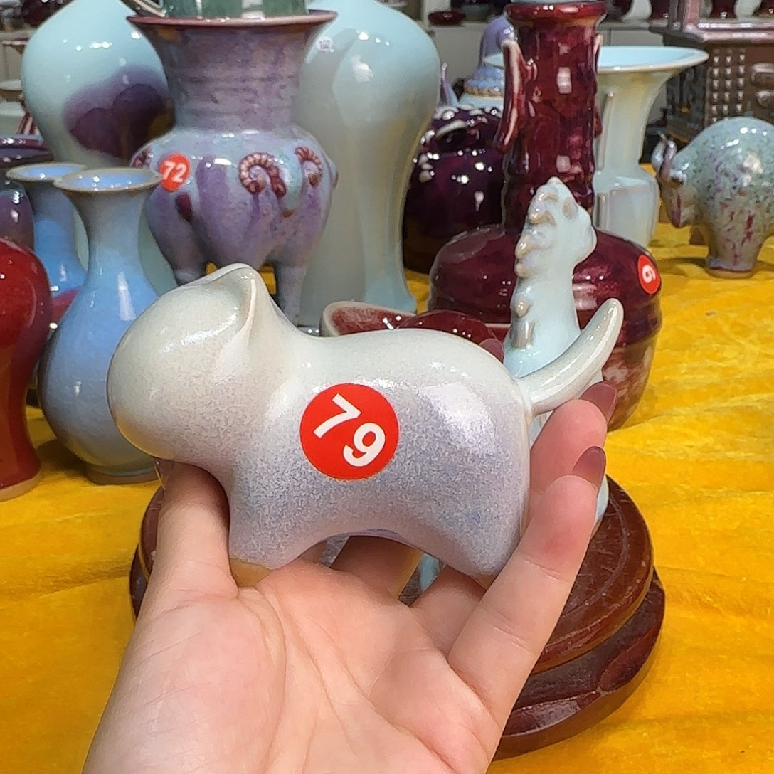 摆件瓷郑家钧窑摆件