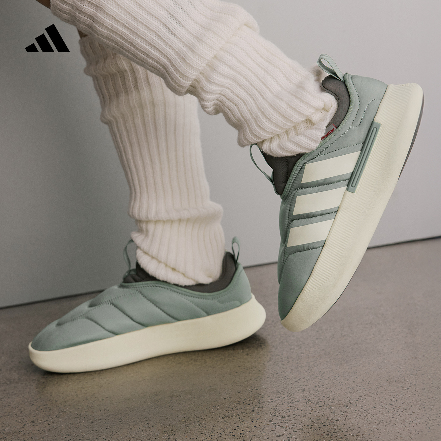 阿迪达斯 ADIPUFF休闲保暖棉鞋面包鞋男女秋季新款adidas KJ3995