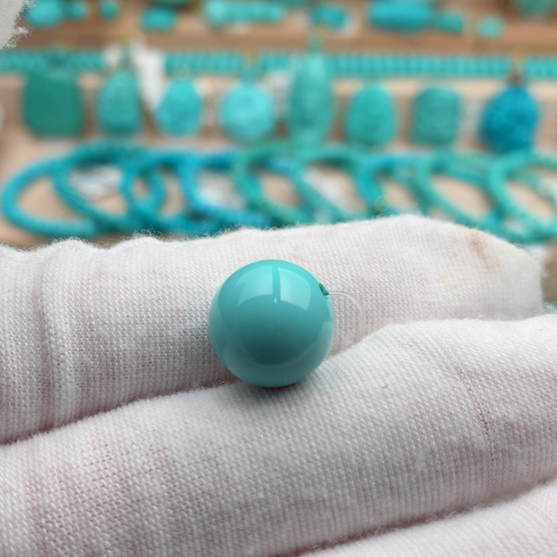 绿松石未镶嵌珠宝奇石12.2mm