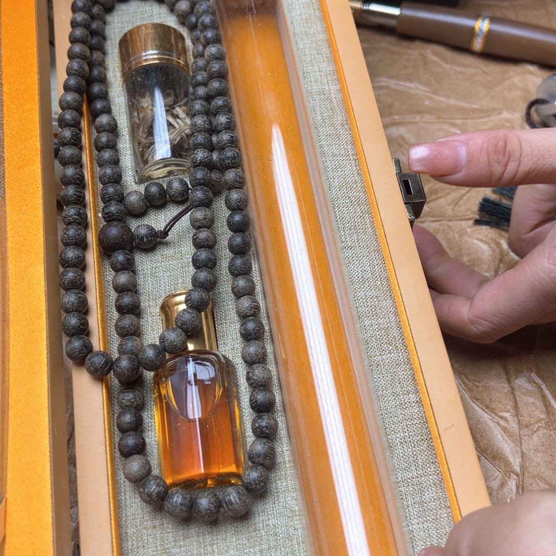 滴血莲花菩提吊坠