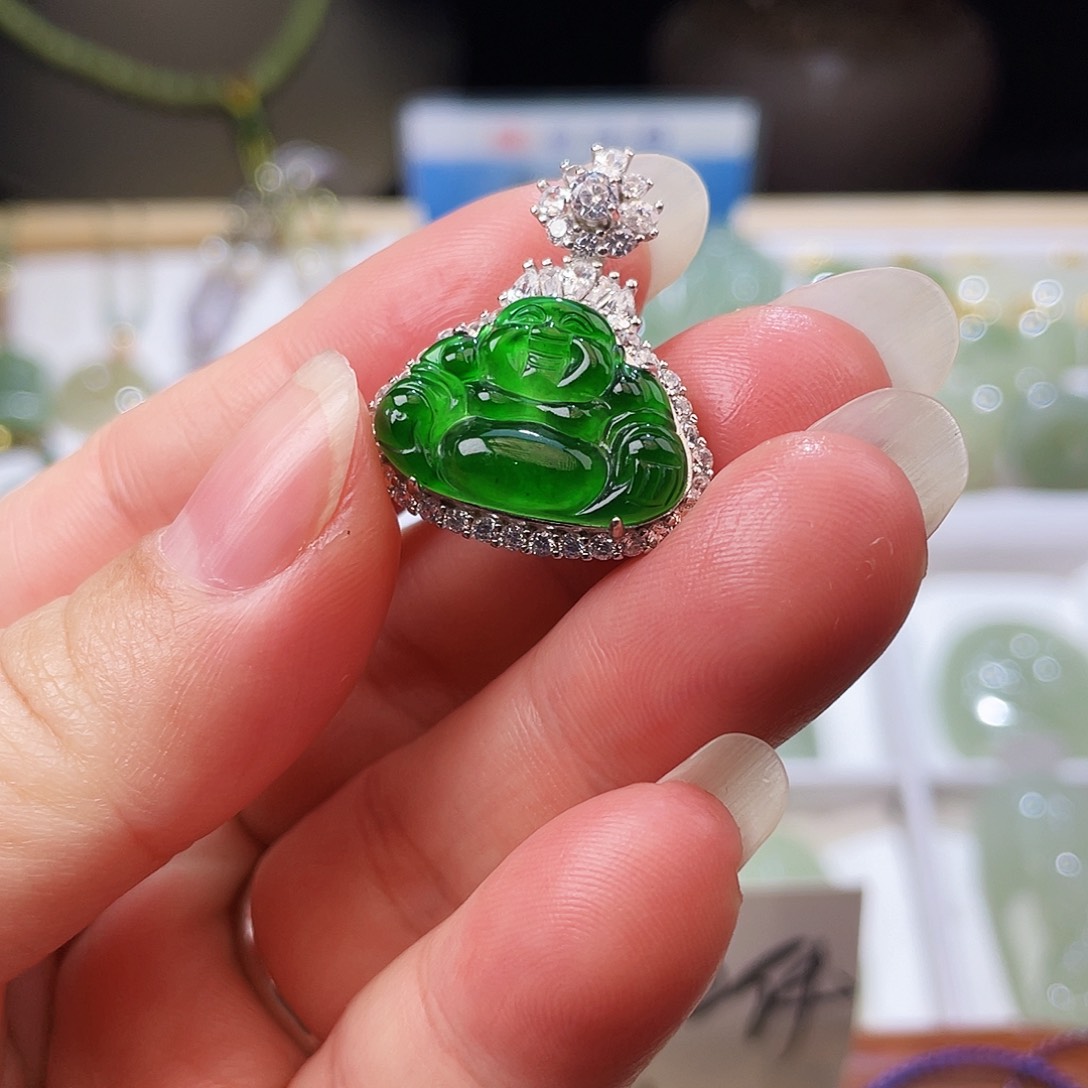 翡翠颈饰银S925镶嵌天然