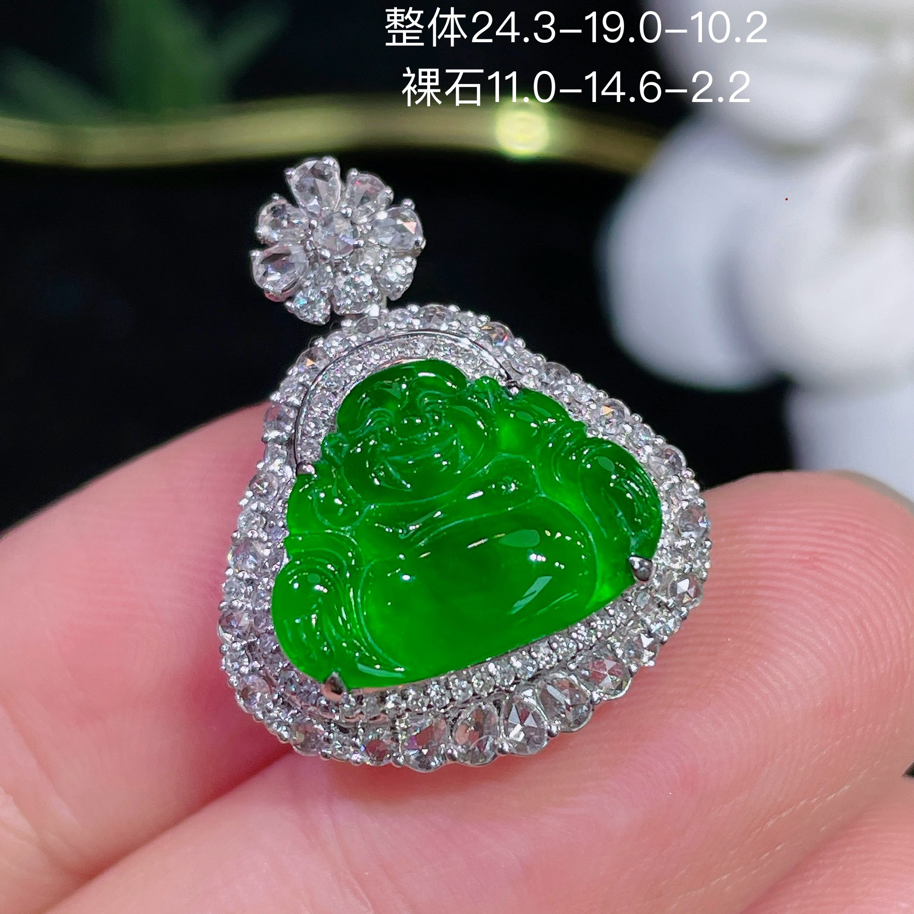 高端翡翠天然缅甸A货18k金镶嵌钻石阳绿色辣绿色满绿佛公吊坠