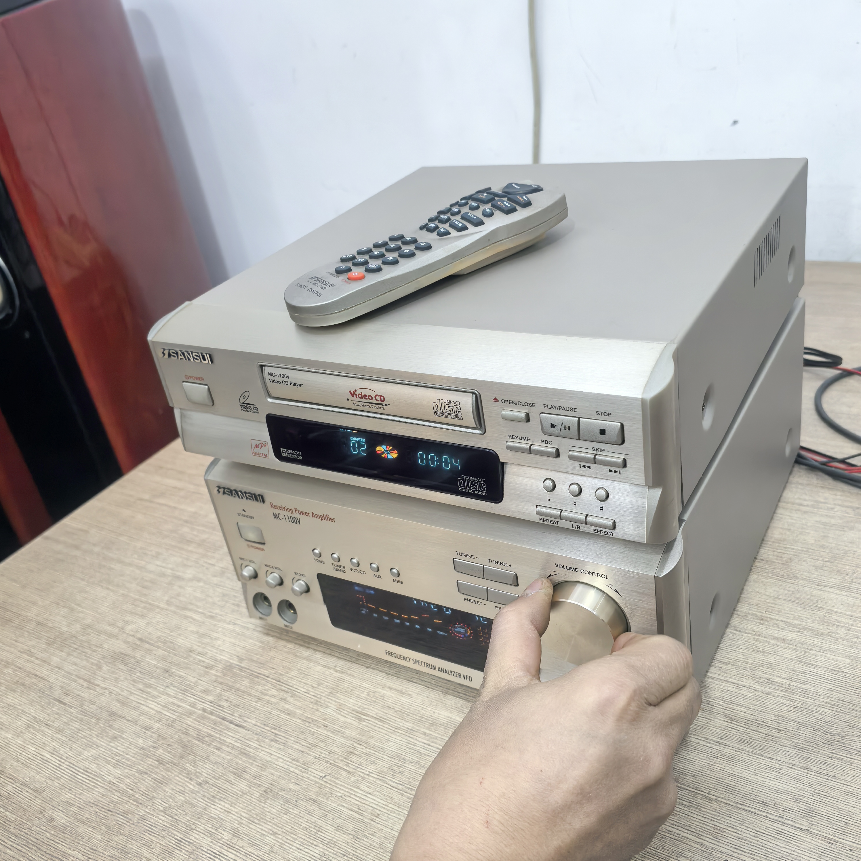 9新  SS主机正常使用邮费自理