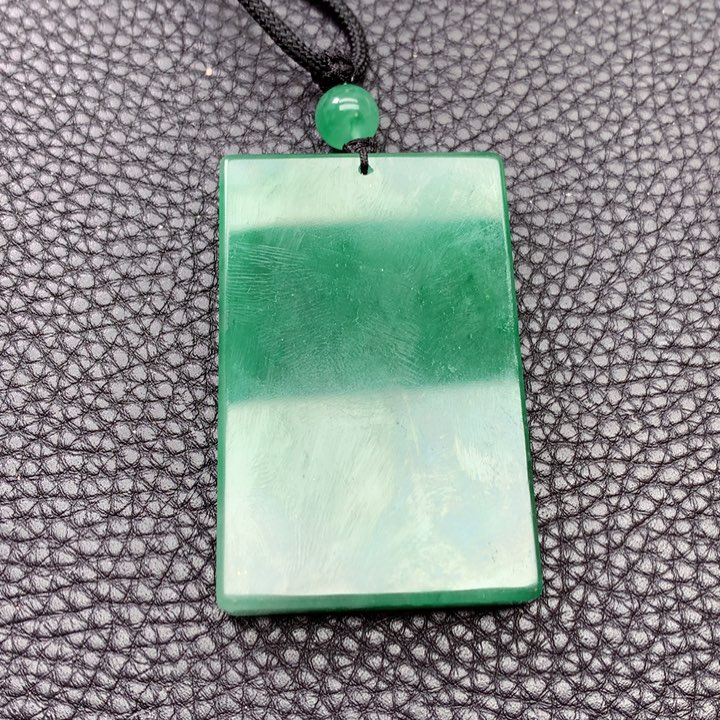 石英质玉颈饰未镶嵌丰*