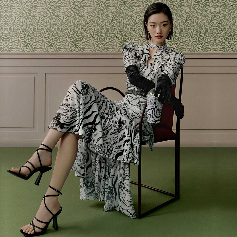 HPLY荷比俪2022春新品女不对称印花飘逸荷叶边半身裙HMC12700276