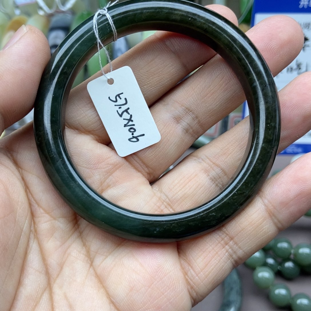 和田玉手镯未镶嵌57