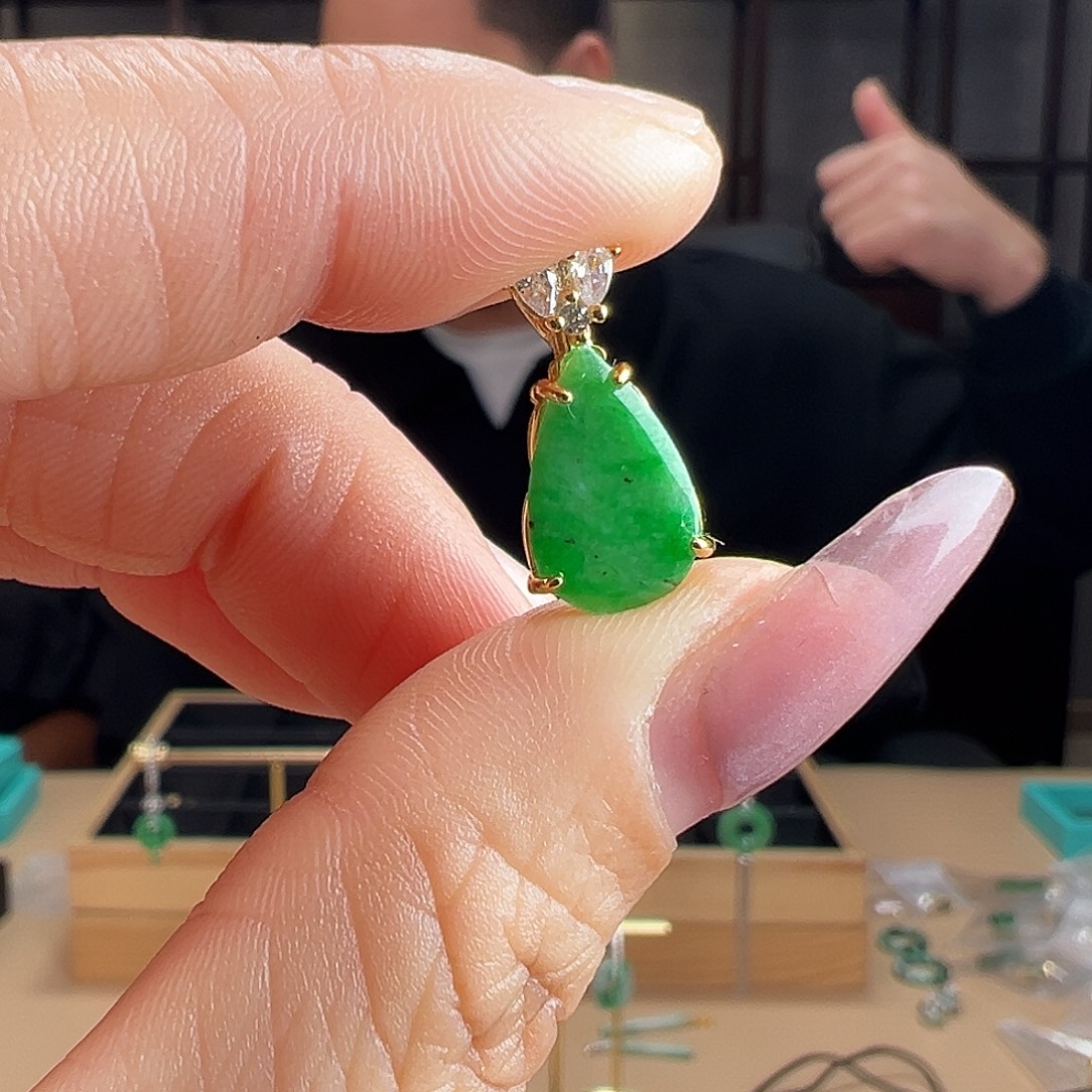 翡翠银S925镶嵌颈饰吊坠30