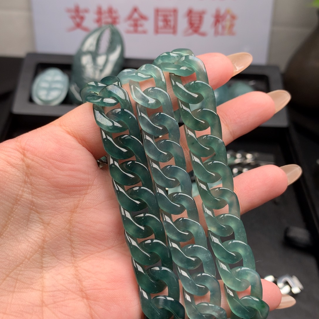 山***白翡翠未镶嵌手链000001