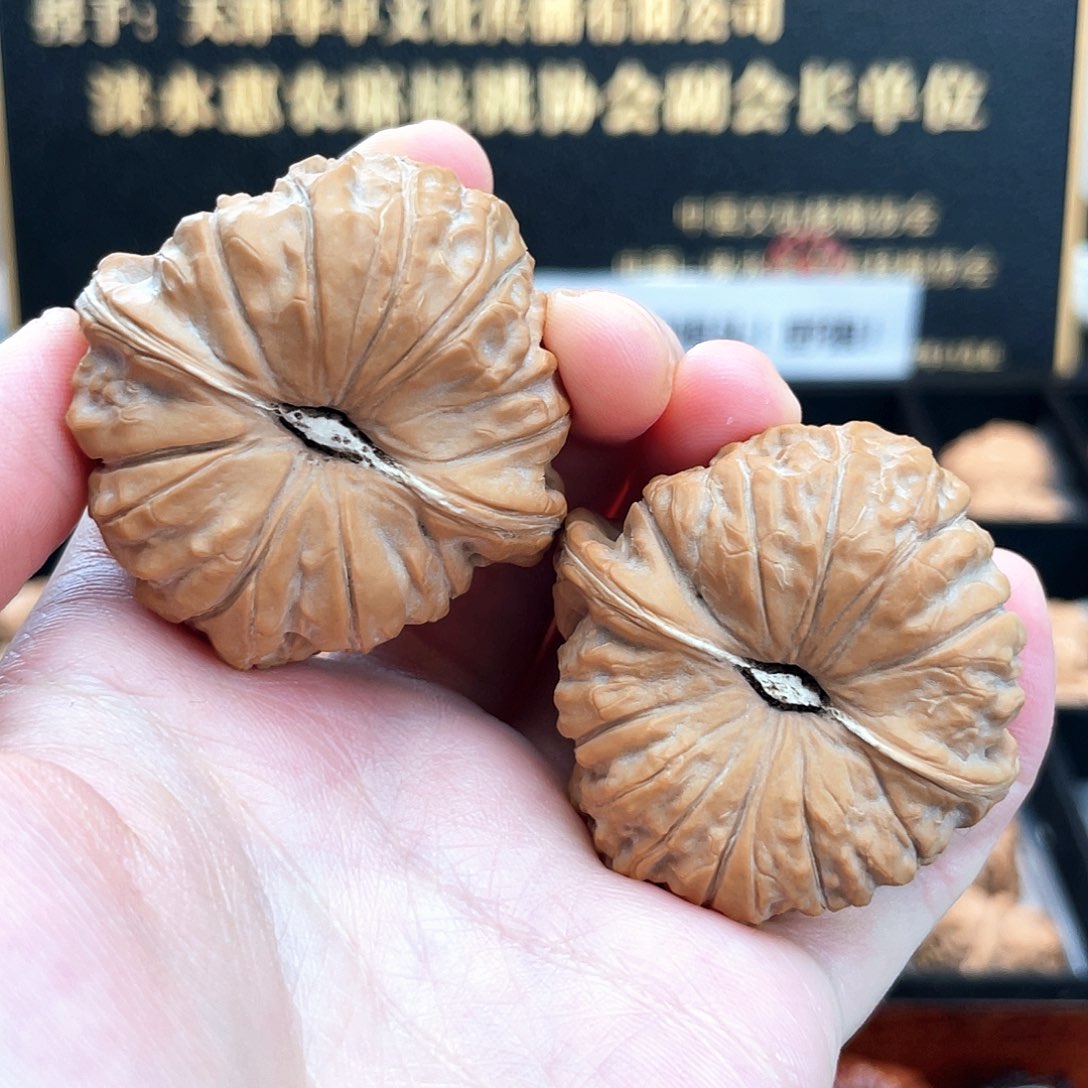 把件文玩核桃B*s45S1