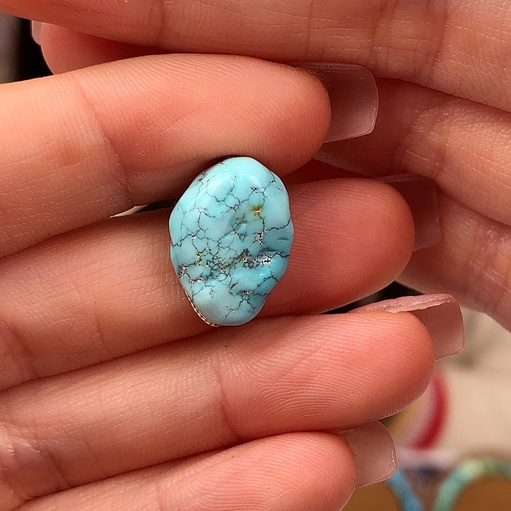 绿松石未镶嵌原矿