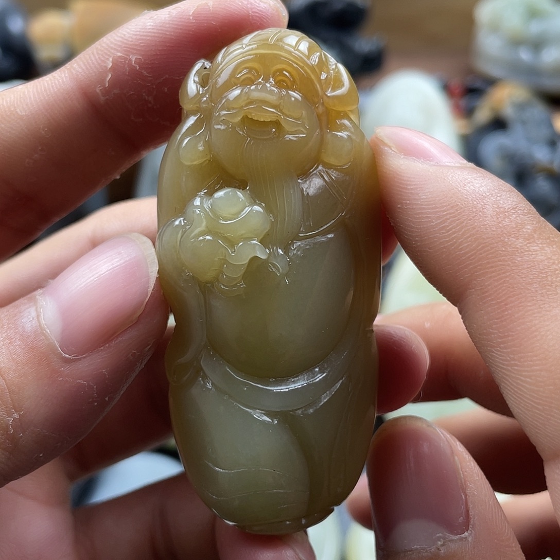 未镶嵌和田玉把件