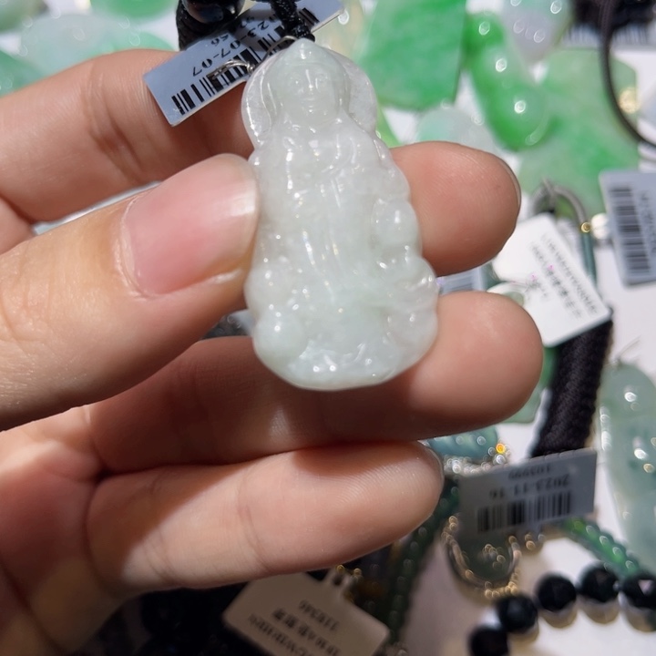 翡翠颈饰未镶嵌天然翡翠A货