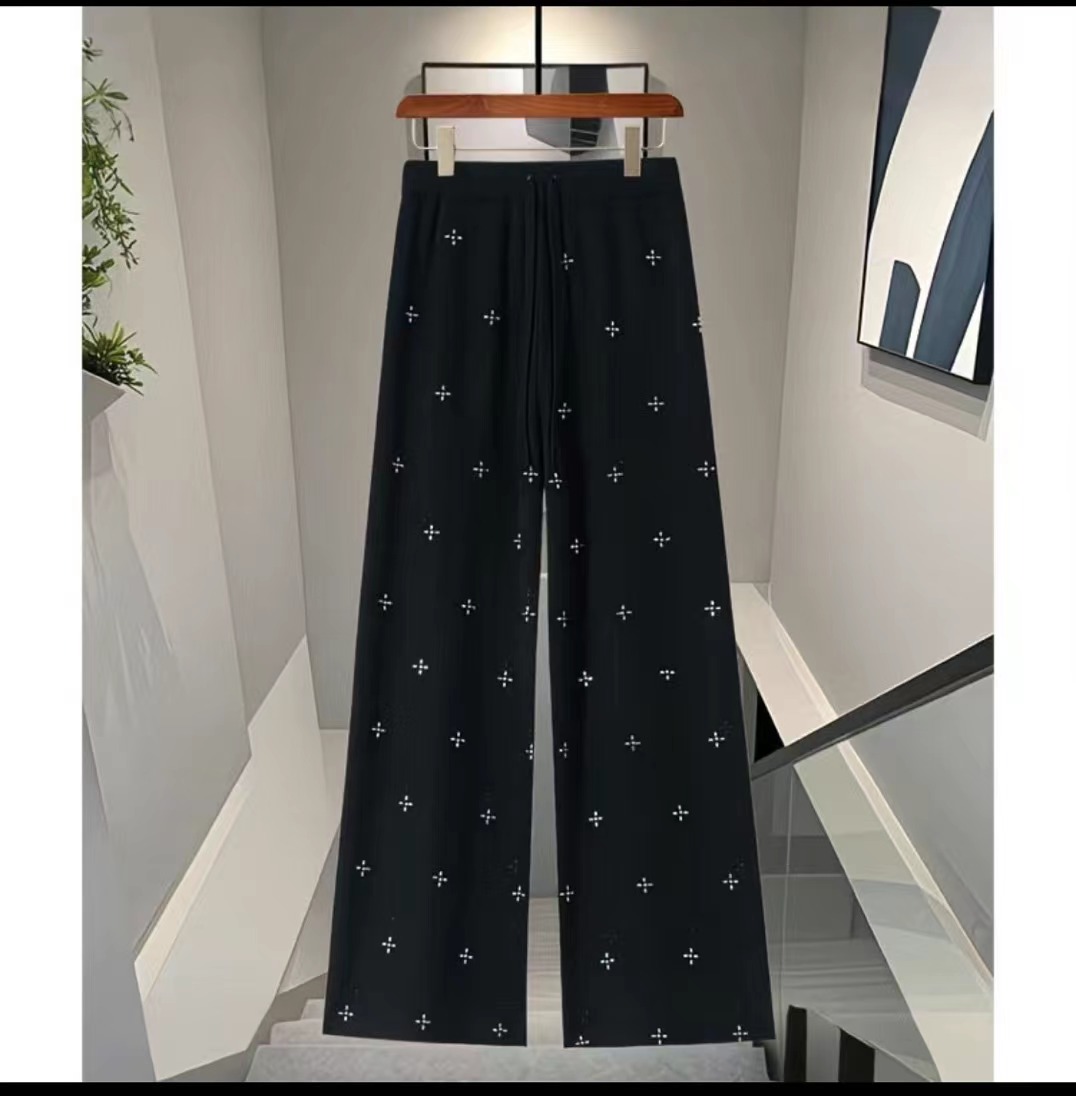 大菲菲家大码加厚高腰显瘦重工烫钻百搭阔腿直筒裤8626