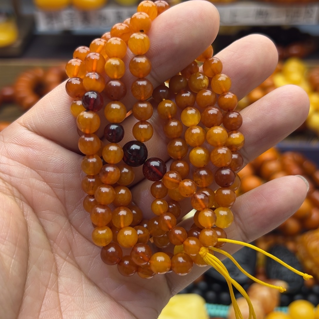 琥珀珠宝奇石未镶嵌