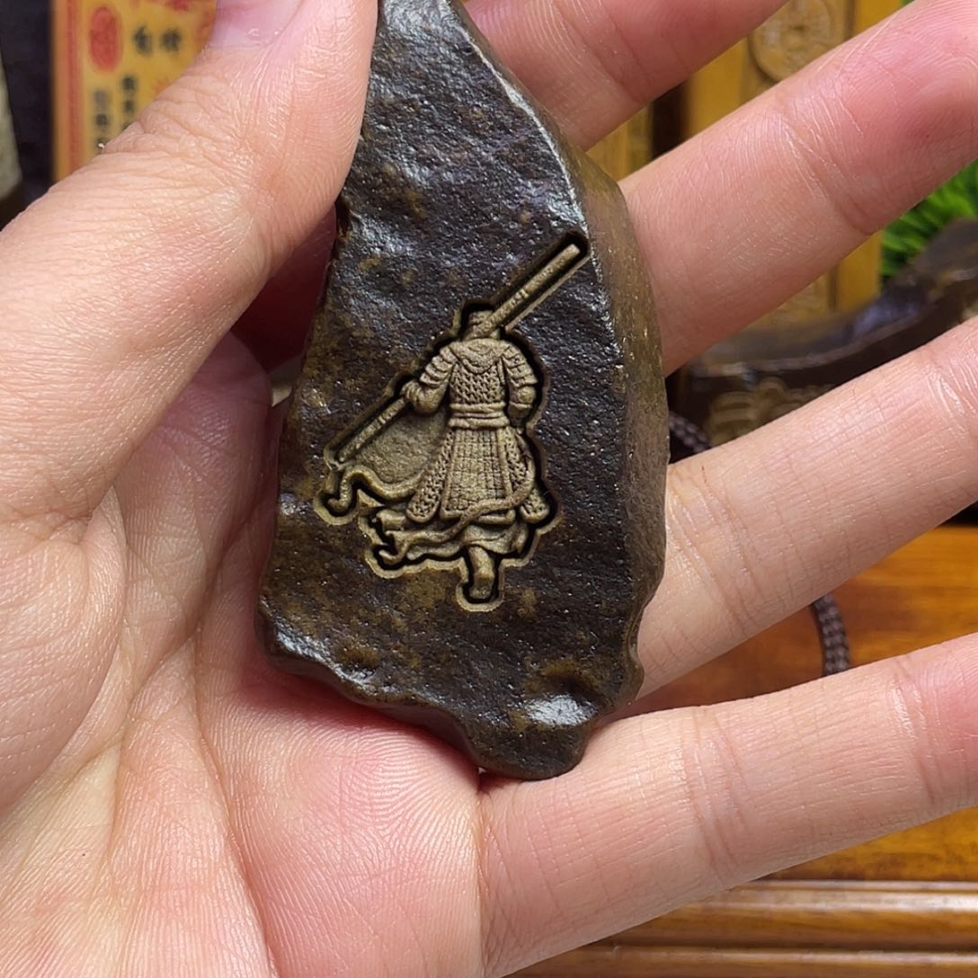 戈壁石258885555588866325