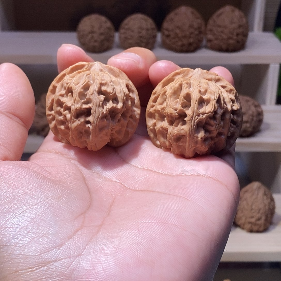 文玩核桃吊坠40尺苹果园，尖微微动