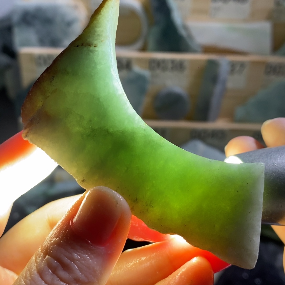 颈饰未镶嵌翡翠天然翡翠