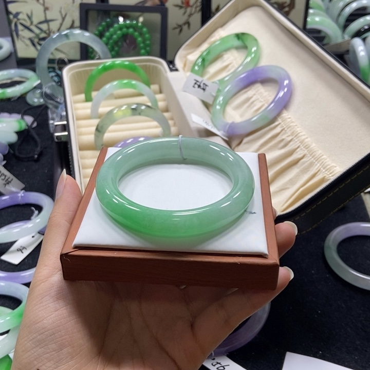 ****鲤非金属58手镯圈口