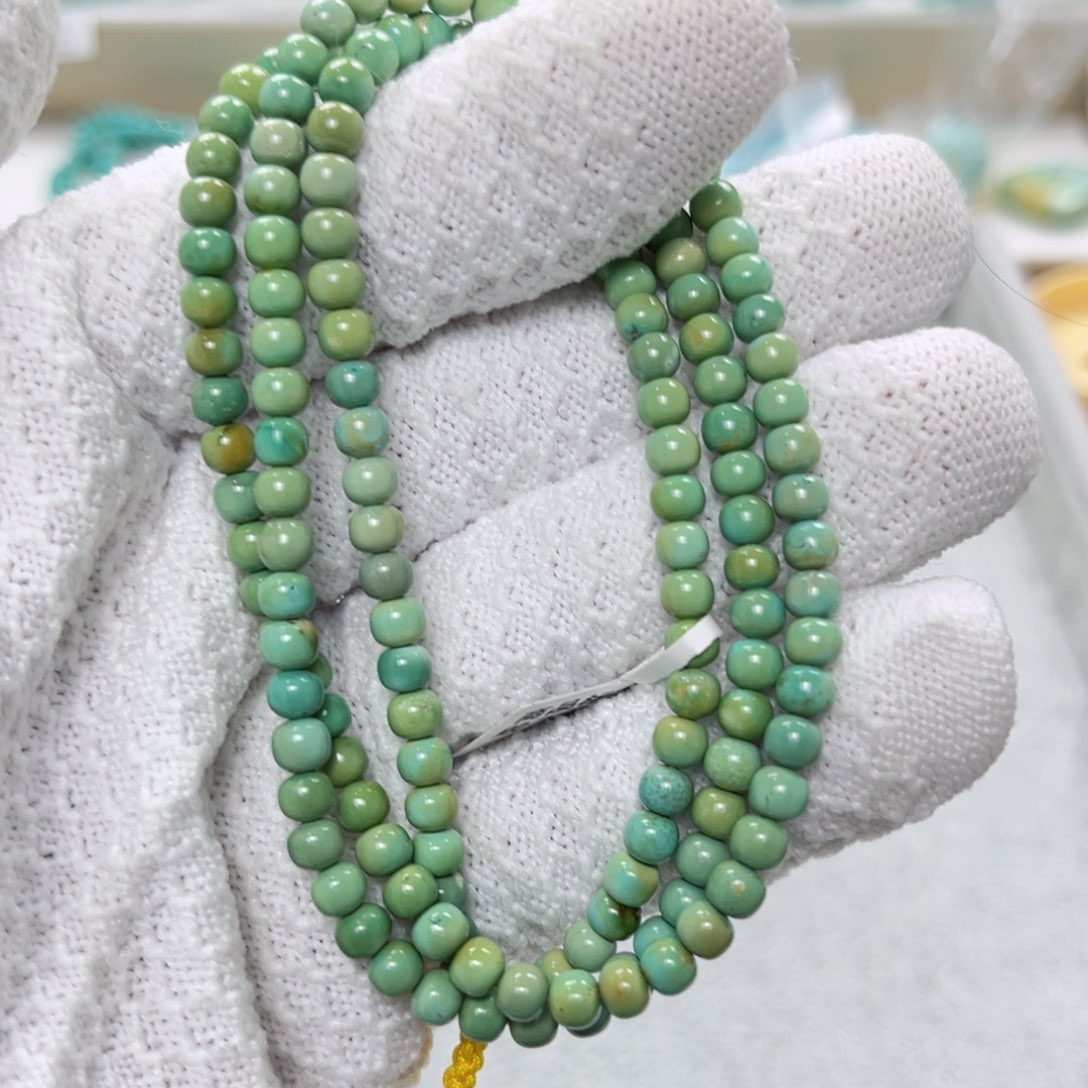 绿松石绿松石未镶嵌