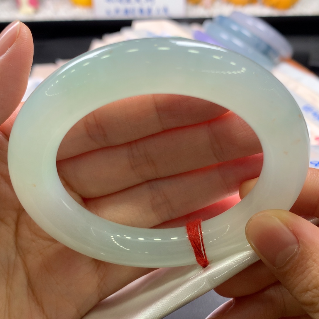 翡翠未镶嵌手镯174号53.7圆条完美果冻肉