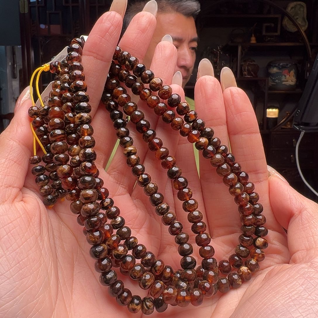 琥珀裸石未镶嵌抚顺琥珀20531多样性发其一6mm