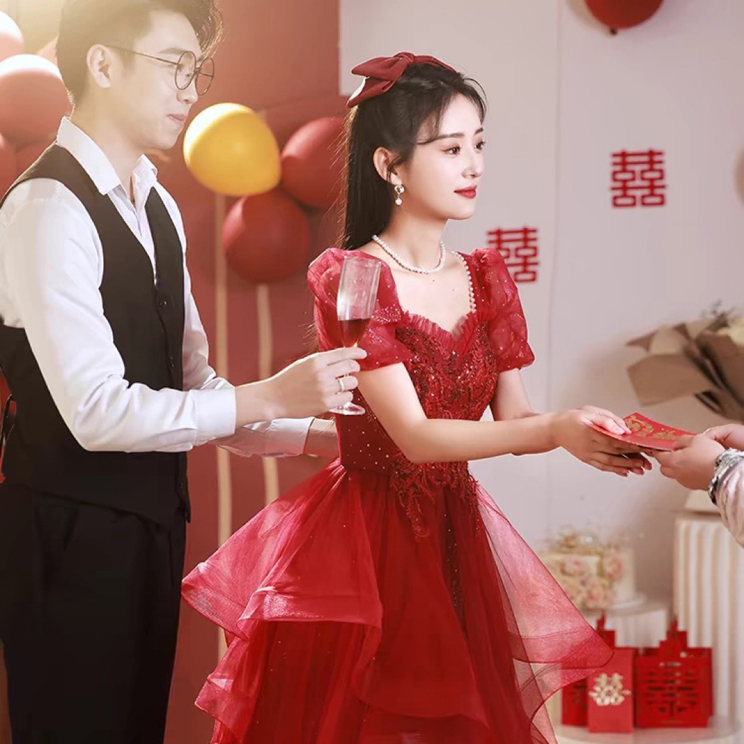 敬酒服抖音新款新娘高级感红色婚纱订婚连衣裙结婚便装小晚礼服女