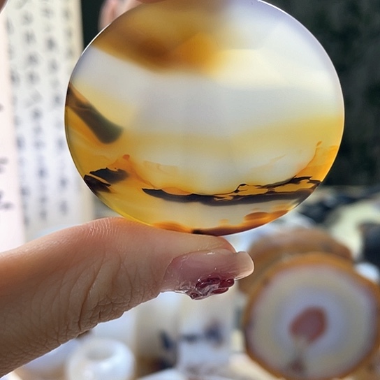 玛瑙/玉髓颈饰未镶嵌