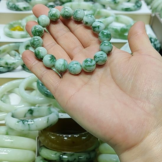时***淺透闪石-蛇纹石玉未镶嵌手镯