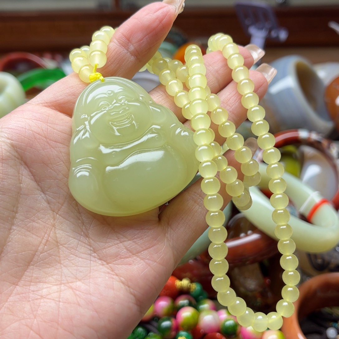 和田玉未镶嵌颈饰