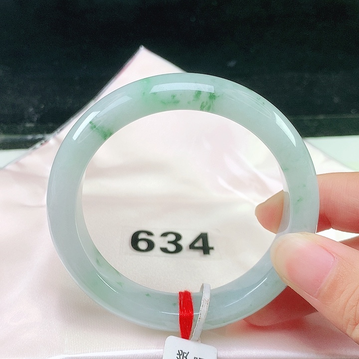 未镶嵌手镯翡翠56