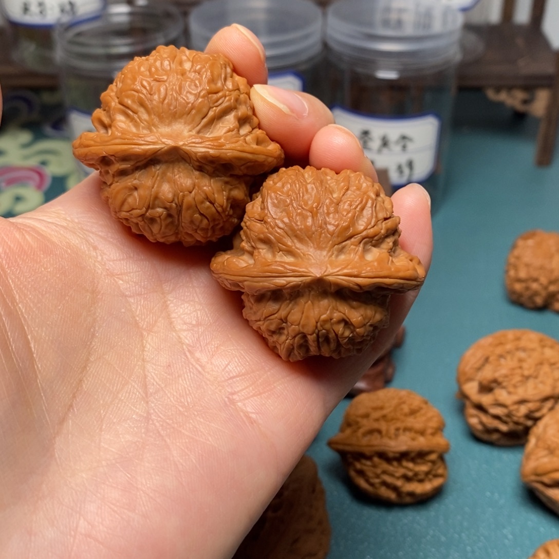 枕***香核桃42.5尺全品血麒麟