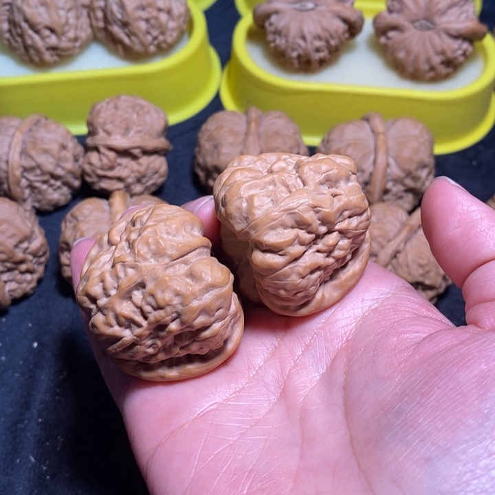 文玩核桃把件蛙蛙40.5