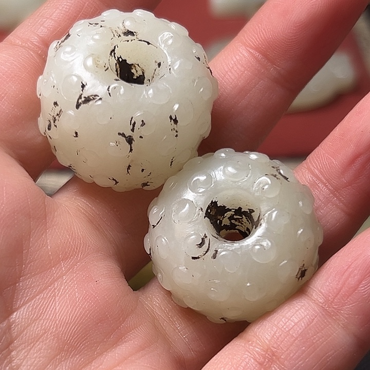 杨***柳和田玉（糖玉）未镶嵌挂件