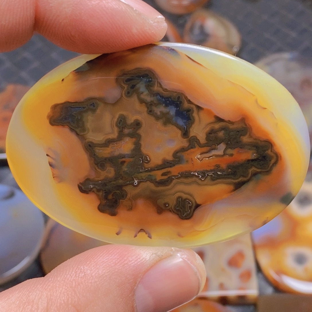 玛瑙/玉髓颈饰未镶嵌