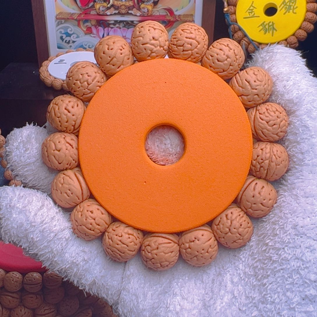 桃核手串1.6金丹桃核