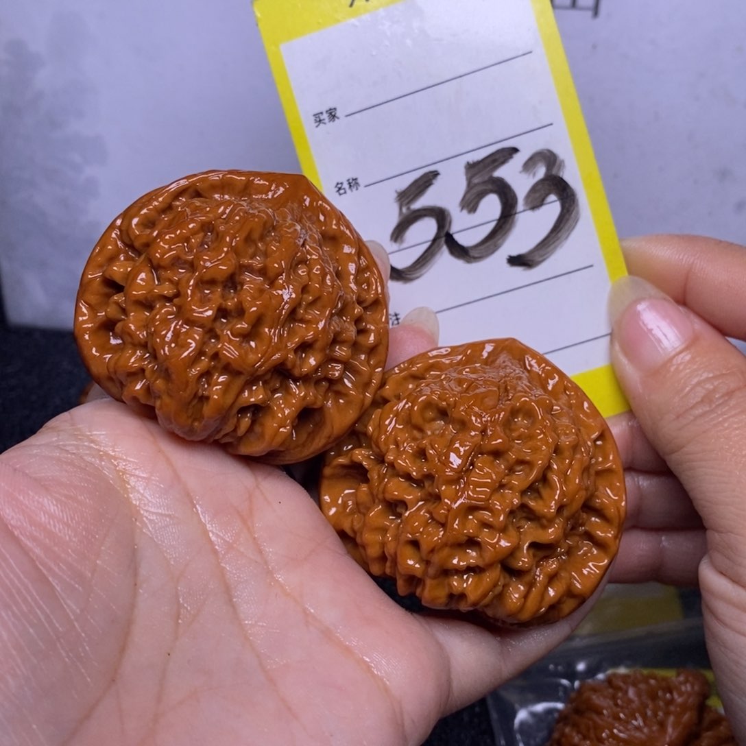 文玩核桃把件553/49官帽